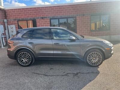 2019 Porsche Cayenne Sport Utility 4D   - Photo 6 - Canton, MA 02021