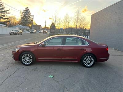 2016 Volkswagen Passat 1.8T SE - Photo 2 - Canton, MA 02021