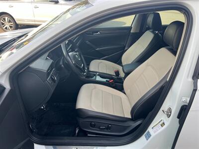 2020 Volkswagen Passat R-Line - Photo 9 - Canton, MA 02021