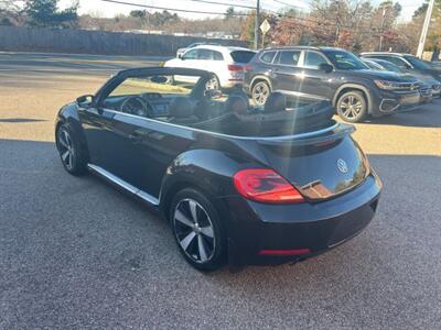 2013 Volkswagen Beetle Convertible Turbo 60's Edition Convertible 2D   - Photo 11 - Canton, MA 02021