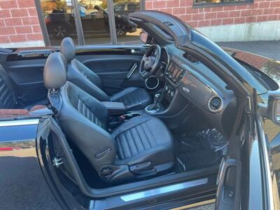 2013 Volkswagen Beetle Convertible Turbo 60's Edition Convertible 2D   - Photo 19 - Canton, MA 02021