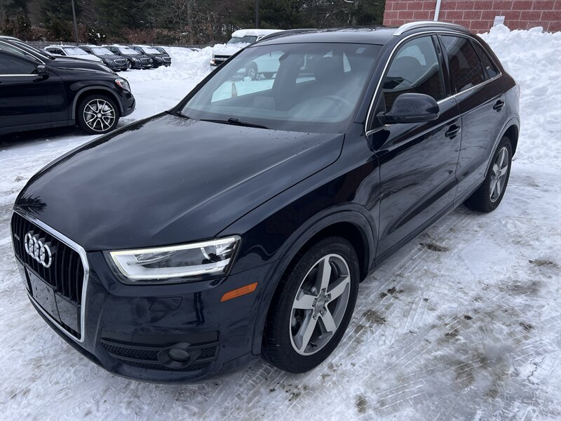 2015 Audi Q3 2.0T quattro Premium Plus  