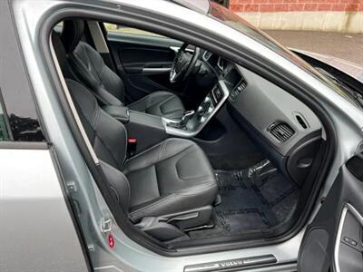 2018 Volvo V60 T5 Dynamic Wagon 4D - Photo 13 - Canton, MA 02021