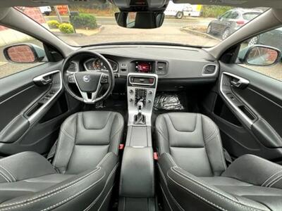 2018 Volvo V60 T5 Dynamic Wagon 4D - Photo 15 - Canton, MA 02021