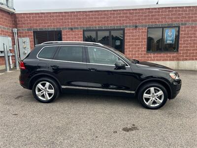 2014 Volkswagen Touareg V6 Lux   - Photo 6 - Canton, MA 02021