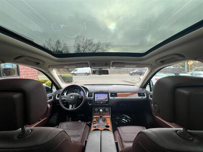 2014 Volkswagen Touareg V6 Lux   - Photo 14 - Canton, MA 02021