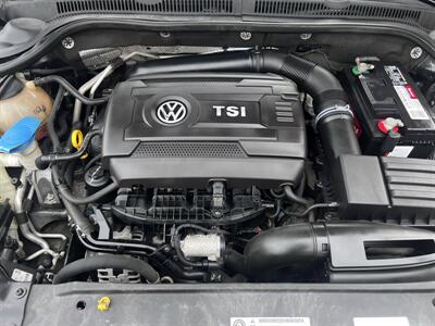 2014 Volkswagen Jetta GLI   - Photo 17 - Canton, MA 02021