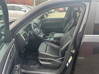 2021 Volkswagen Atlas SE R-Line 4Motion w/Tech Pkg Sport Utility 4D   - Photo 7 - Canton, MA 02021