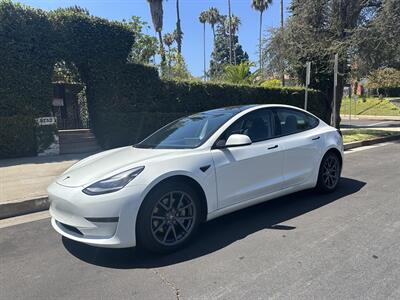 2020 Tesla Model 3 Standard Range   - Photo 1 - Los Angeles, CA 90017