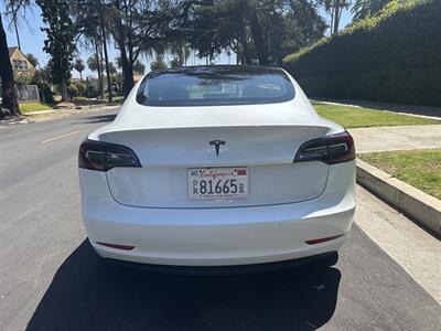 2020 Tesla Model 3 Standard Range   - Photo 4 - Los Angeles, CA 90017