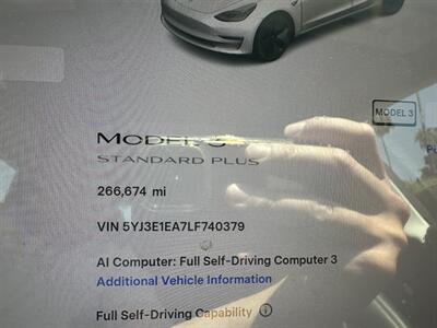 2020 Tesla Model 3 Standard Range   - Photo 19 - Los Angeles, CA 90017