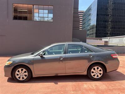 2010 Toyota Camry LE   - Photo 2 - Los Angeles, CA 90017
