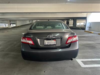 2010 Toyota Camry LE   - Photo 4 - Los Angeles, CA 90017