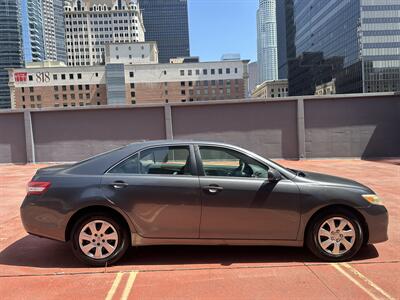 2010 Toyota Camry LE   - Photo 6 - Los Angeles, CA 90017