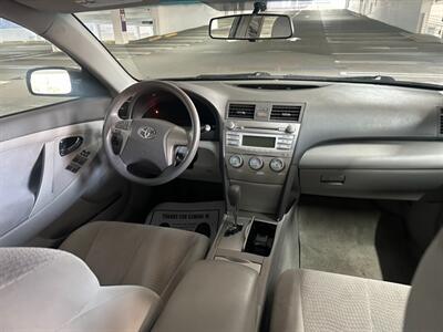 2010 Toyota Camry LE   - Photo 11 - Los Angeles, CA 90017