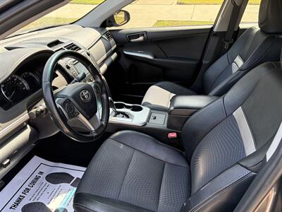 2013 Toyota Camry SE   - Photo 12 - Los Angeles, CA 90017