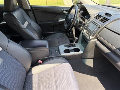 2013 Toyota Camry SE   - Photo 13 - Los Angeles, CA 90017