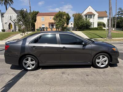 2013 Toyota Camry SE   - Photo 6 - Los Angeles, CA 90017