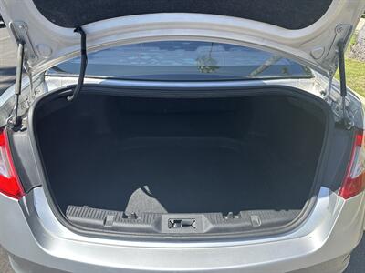 2012 Ford Taurus SEL   - Photo 12 - Los Angeles, CA 90017