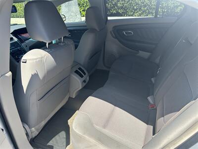 2012 Ford Taurus SEL   - Photo 10 - Los Angeles, CA 90017