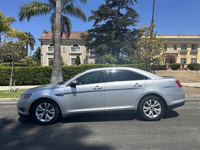 2012 Ford Taurus SEL   - Photo 2 - Los Angeles, CA 90017