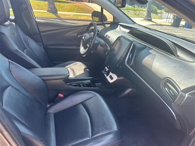 2018 Toyota Prius Prime Advanced   - Photo 14 - Los Angeles, CA 90017