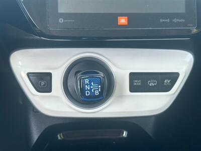 2018 Toyota Prius Prime Advanced   - Photo 11 - Los Angeles, CA 90017