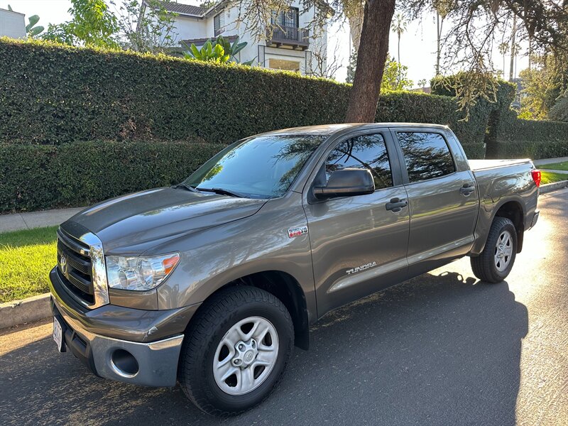 2010 Toyota Tundra   - Photo 1 - Los Angeles, CA 90017