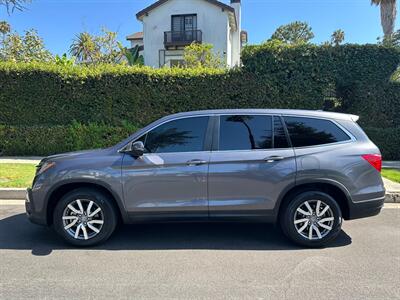 2020 Honda Pilot EX-L   - Photo 3 - Los Angeles, CA 90017