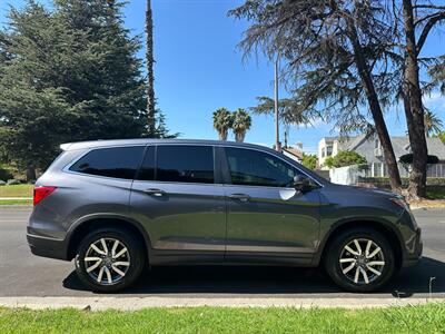 2020 Honda Pilot EX-L   - Photo 7 - Los Angeles, CA 90017