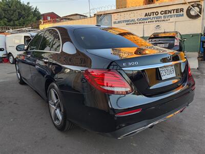 2017 Mercedes-Benz E 300 4MATIC   - Photo 3 - Los Angeles, CA 90017
