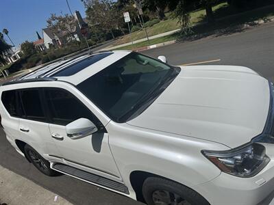 2017 Lexus GX 460   - Photo 8 - Los Angeles, CA 90017