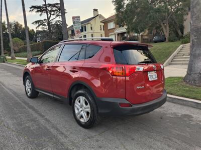 2014 Toyota RAV4 LE   - Photo 3 - Los Angeles, CA 90017