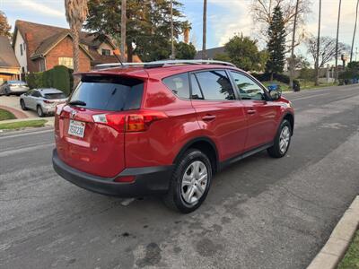 2014 Toyota RAV4 LE   - Photo 5 - Los Angeles, CA 90017