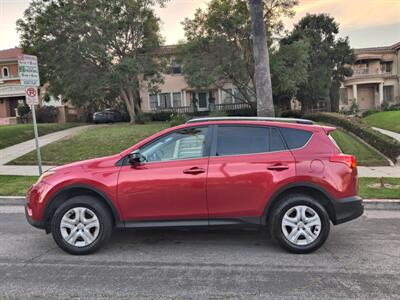 2014 Toyota RAV4 LE   - Photo 2 - Los Angeles, CA 90017
