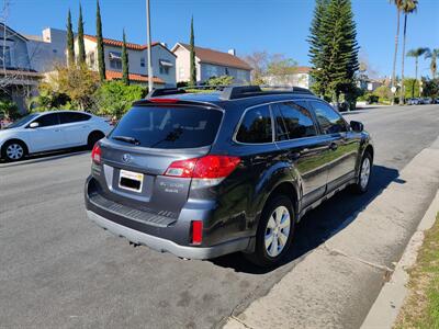 2010 Subaru Outback 3.6R Limited   - Photo 5 - Los Angeles, CA 90017