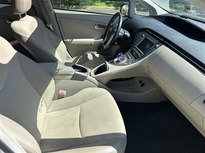 2012 Toyota Prius Four   - Photo 13 - Los Angeles, CA 90017