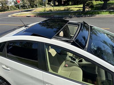 2012 Toyota Prius Four   - Photo 16 - Los Angeles, CA 90017