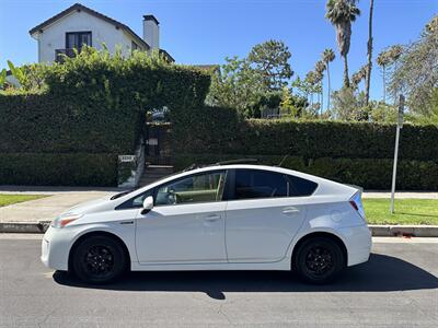 2012 Toyota Prius Four   - Photo 2 - Los Angeles, CA 90017