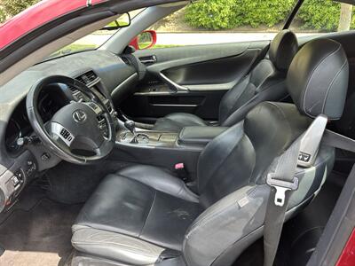 2011 Lexus IS 250C   - Photo 13 - Los Angeles, CA 90017