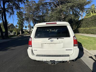 2007 Toyota 4Runner Limited   - Photo 4 - Los Angeles, CA 90017