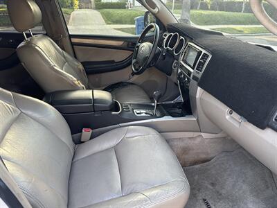 2004 Toyota 4Runner SR5   - Photo 11 - Los Angeles, CA 90017