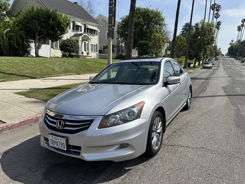 2012 Honda Accord EX-L V6 w/Navi   - Photo 1 - Los Angeles, CA 90017