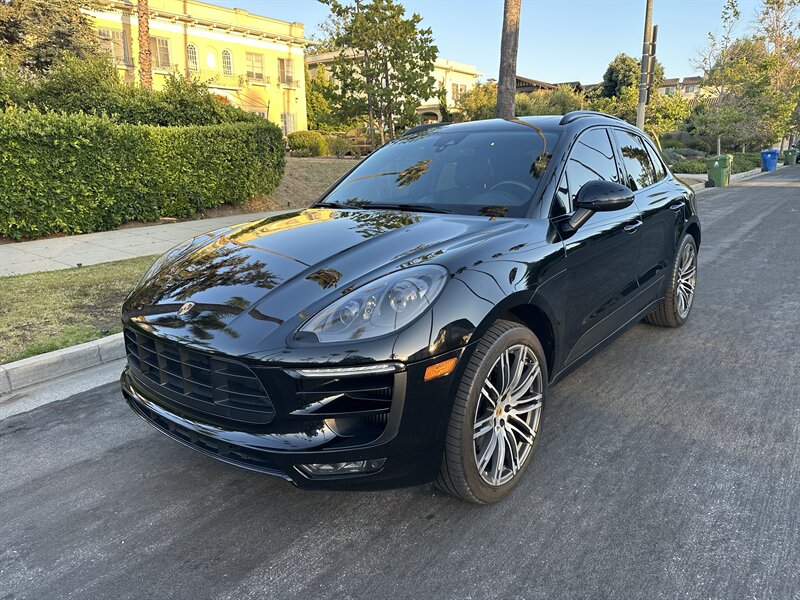 2017 Porsche Macan GTS   - Photo 1 - Los Angeles, CA 90017