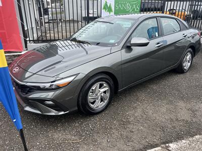 2025 Hyundai ELANTRA SE Sedan