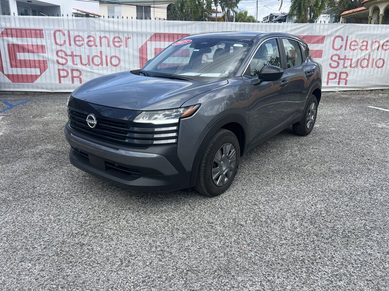 2025 Nissan Kicks S  