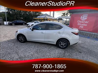 2019 Toyota Yaris L Sedan