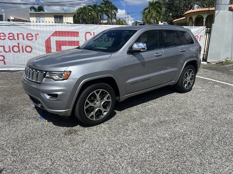 2019 Jeep Grand Cherokee Overland  