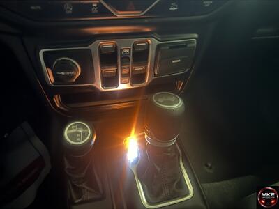 2022 Jeep Wrangler Unlimited Sport   - Photo 13 - Muskego, WI 53150