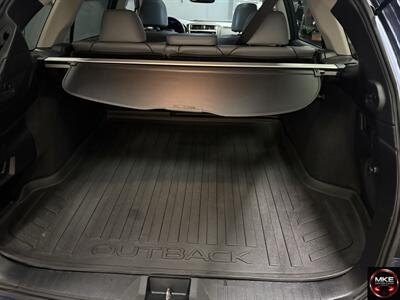 2018 Subaru Outback 2.5i Limited   - Photo 9 - Muskego, WI 53150